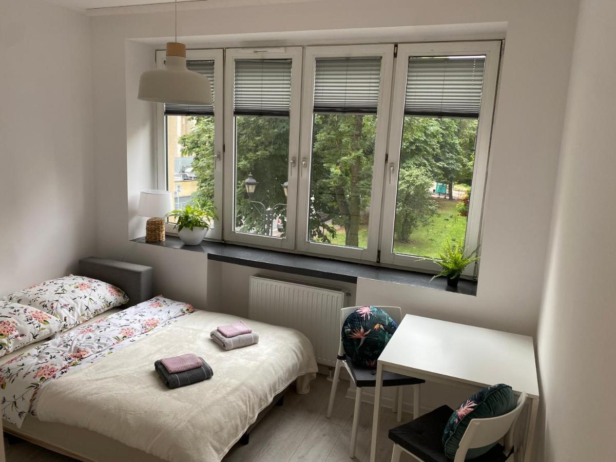 Kawalerki Basi Przy Dabrowskiego 22 Katoviçe Dış mekan fotoğraf